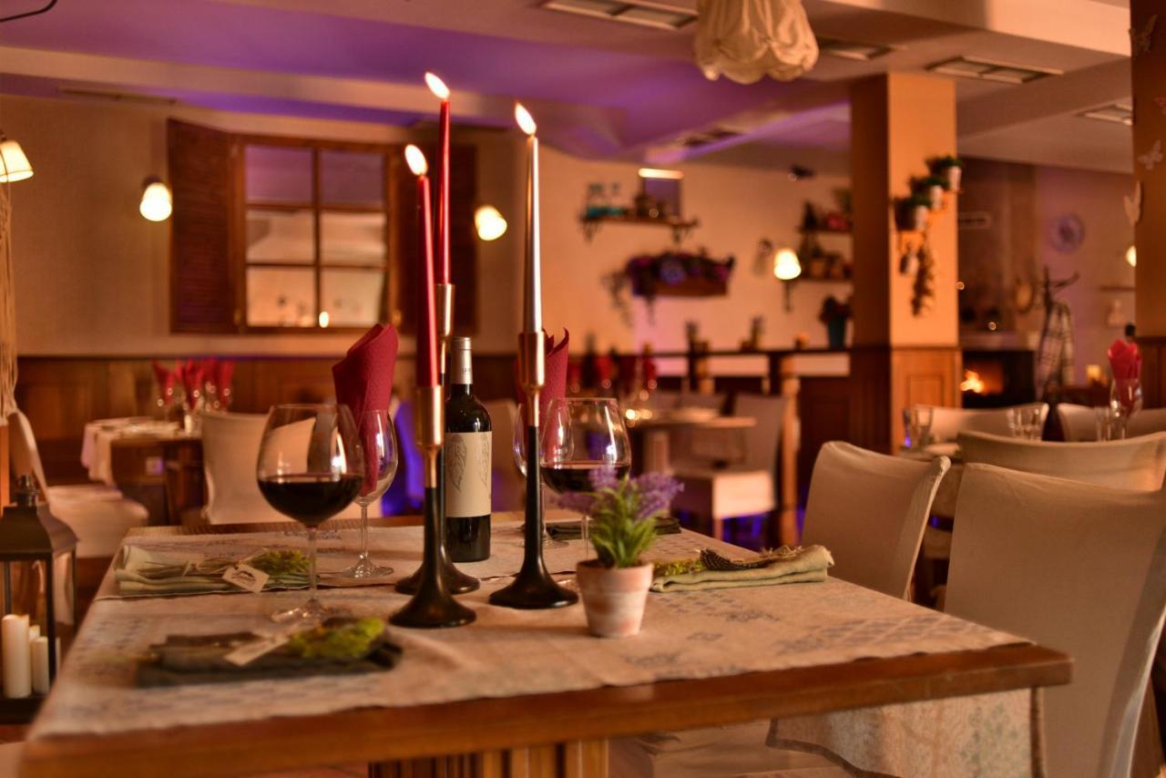 Mountain Boutique Family Hotel Devin Extérieur photo